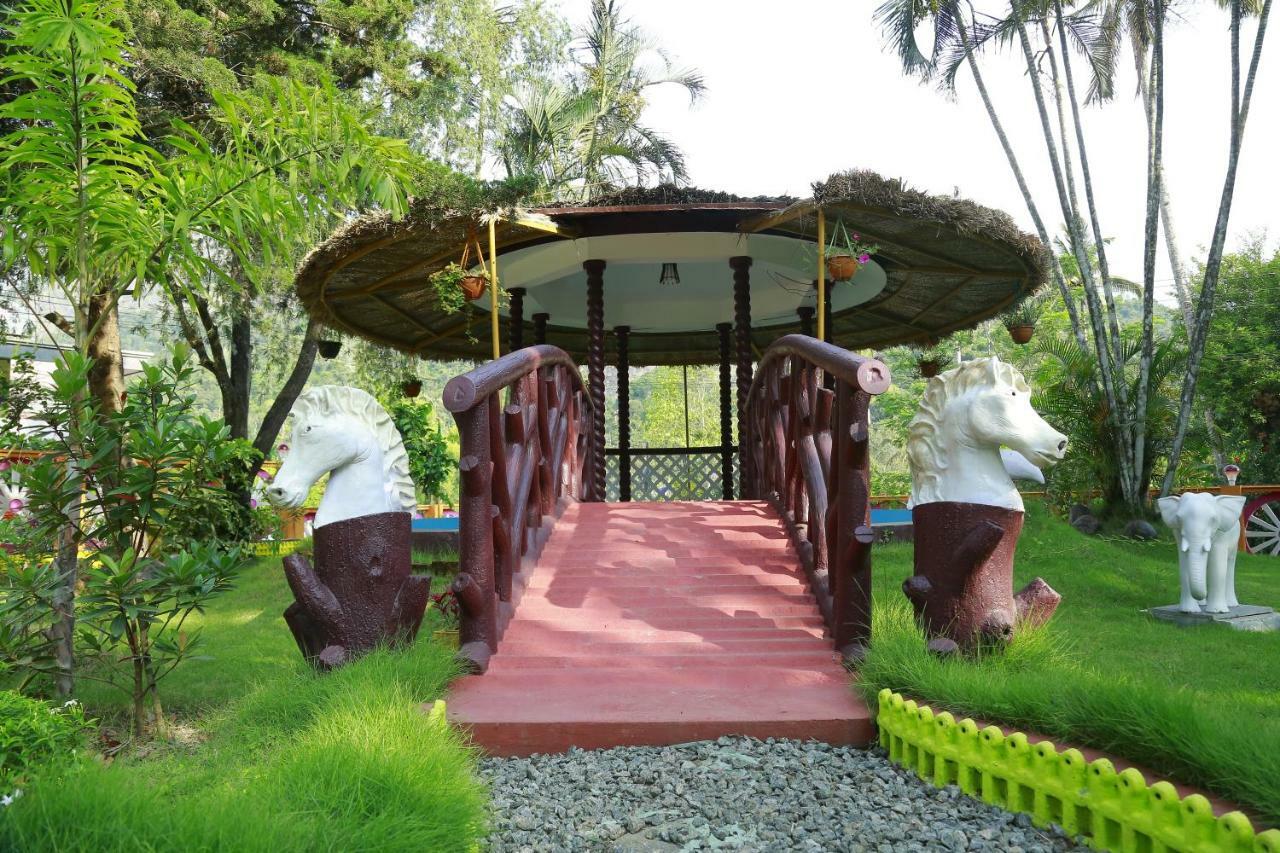 Spice Mount Heritage Resort Kattappana Exterior foto